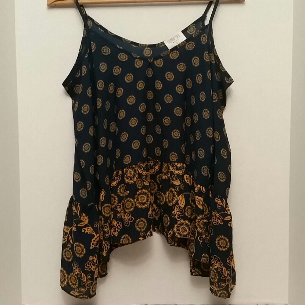 Sienna Sky Cold Shoulder Bell Sleeve Blouse Size Small - Picture 7 of 13